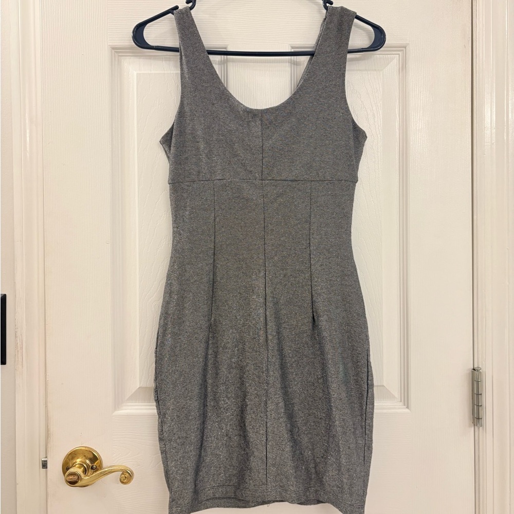 Sleeveless Grey Cowl Neck Bodycon Dress - Picture 4 of 10